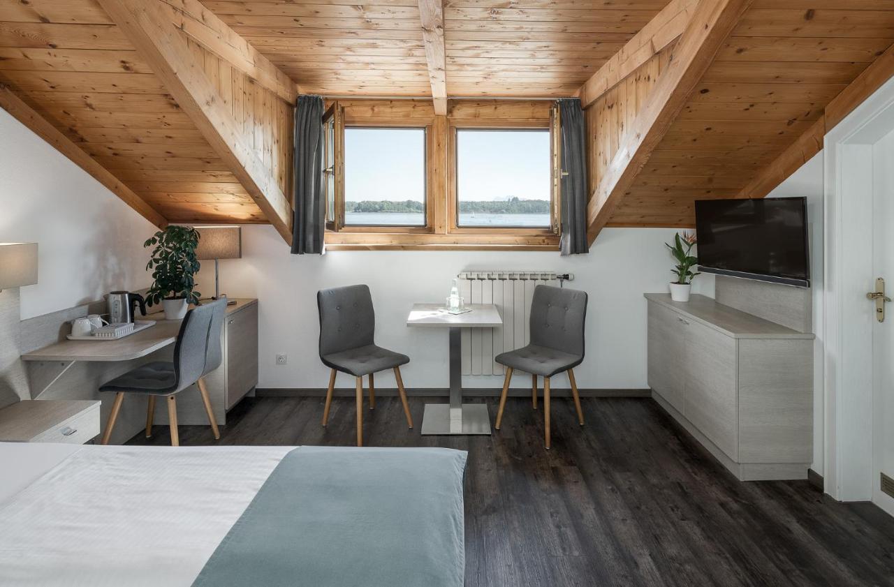 Hotel Garni Moewe Am See Prien am Chiemsee Εξωτερικό φωτογραφία